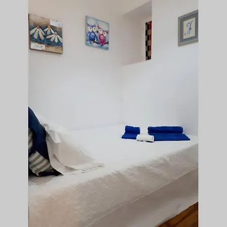 Sweet Alfama Ii,